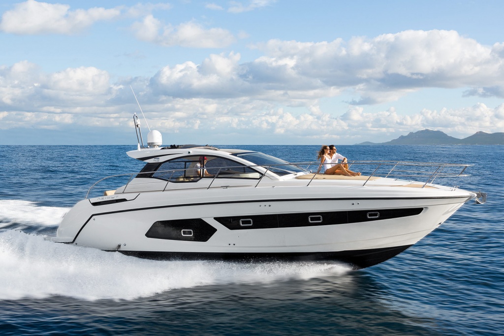 Azimut 43